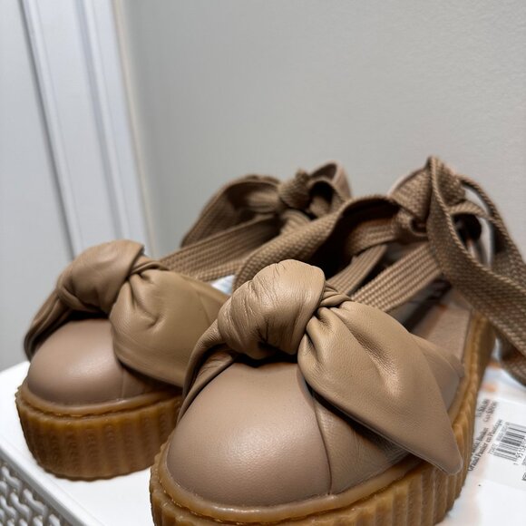 Puma X Fenty by Rihanna Women's 5.5 Creeper Bow Leather Platform Sandals - Picture 6 of 8